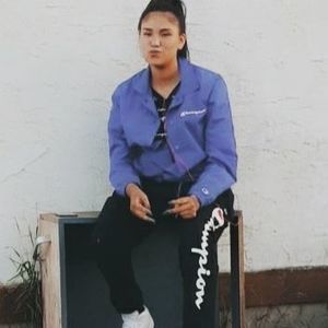 Meet your Posher, Jayliesa